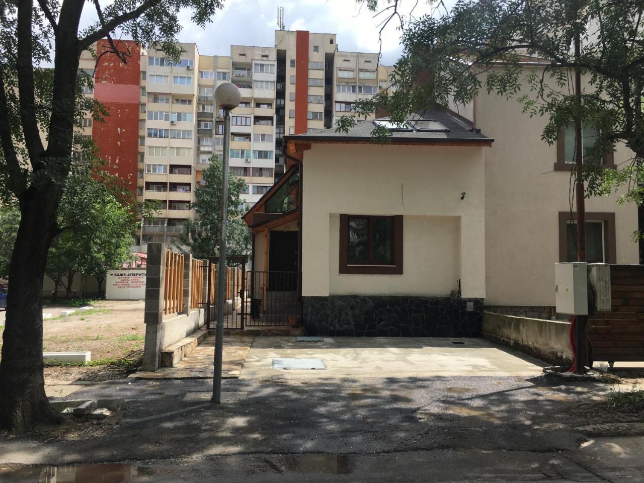 Sofia Family House - Free Parking Hotel Buitenkant foto