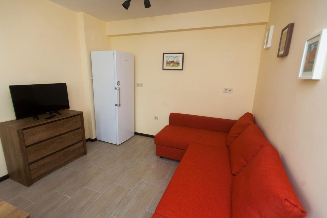 Sofia Family House - Free Parking Hotel Buitenkant foto