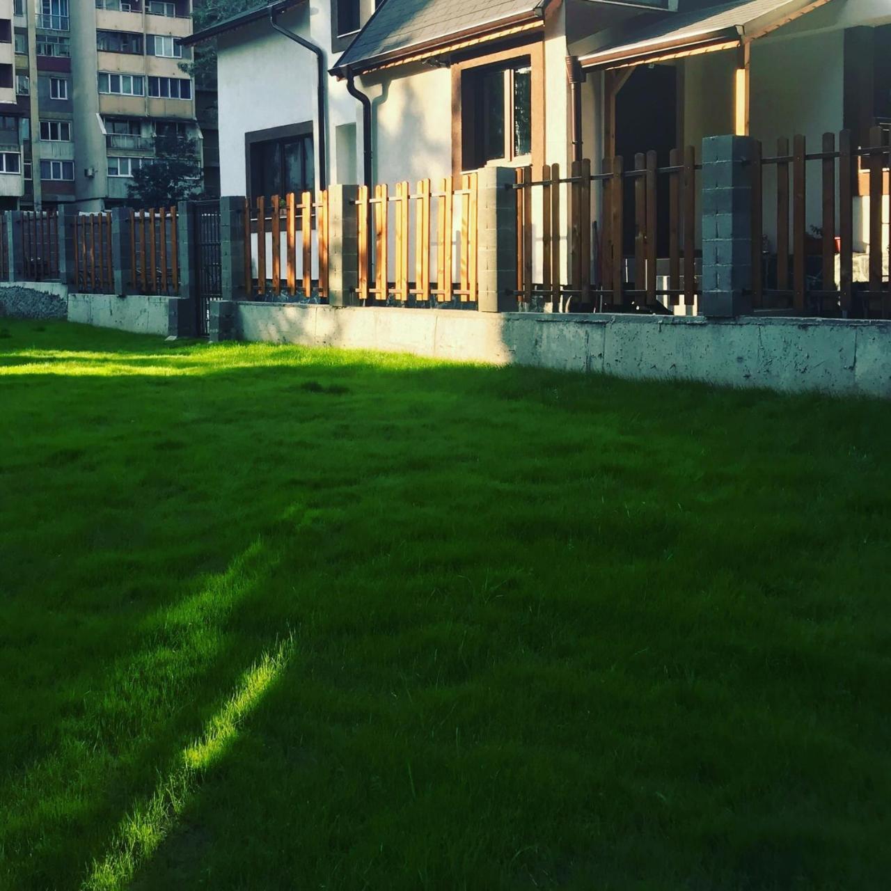 Sofia Family House - Free Parking Hotel Buitenkant foto